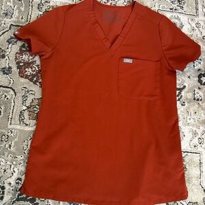 Catarina One-Pocket Scrub Top